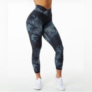 Alphalete Surface Power Leggings